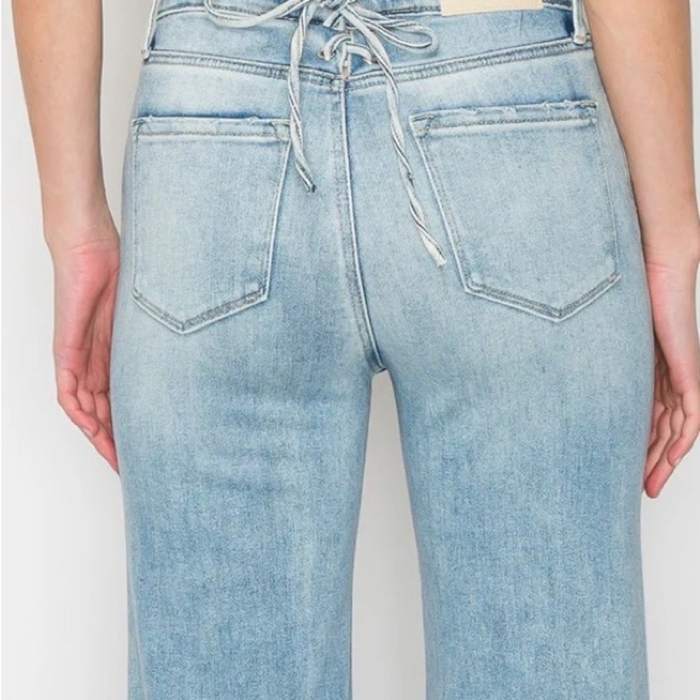 ARTEMIS VINTAGE DELILAH ON POCKET STRETCH WIDE JEANS